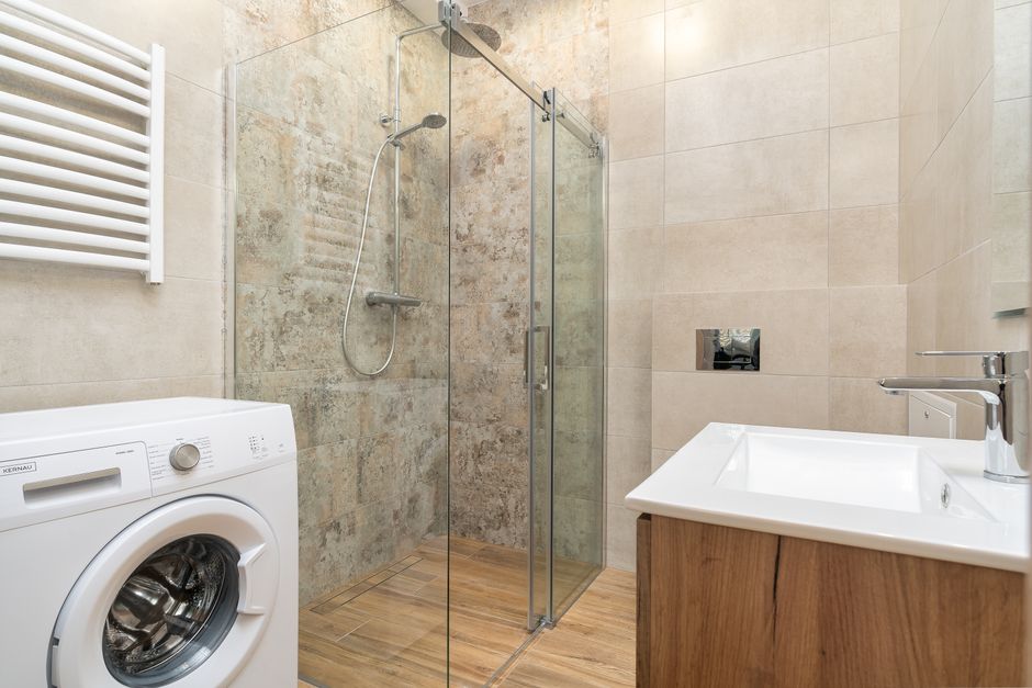 Kabina walk-in: zalety i ograniczenia
